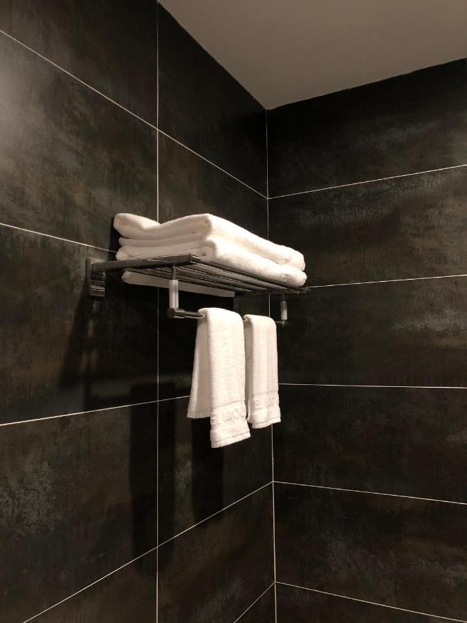 Moc Hoang Hotel Ханой Экстерьер фото